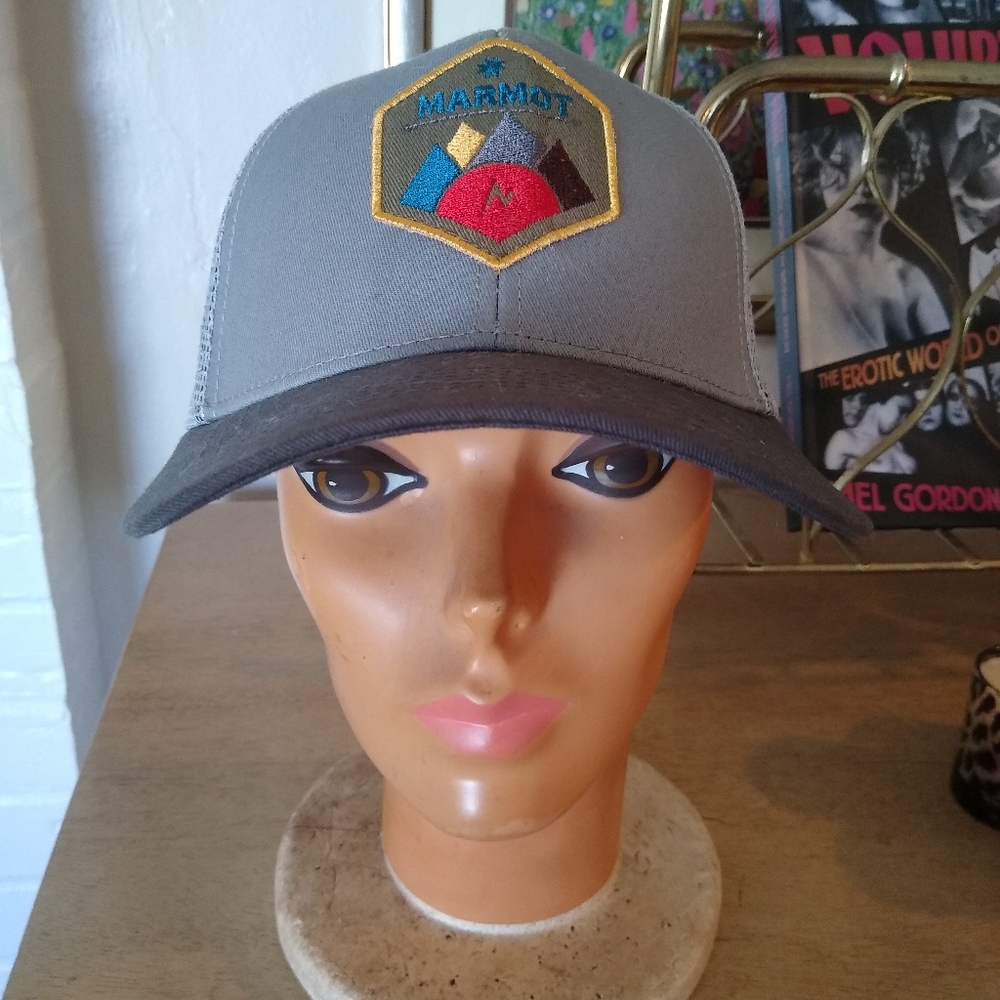Marmot cap